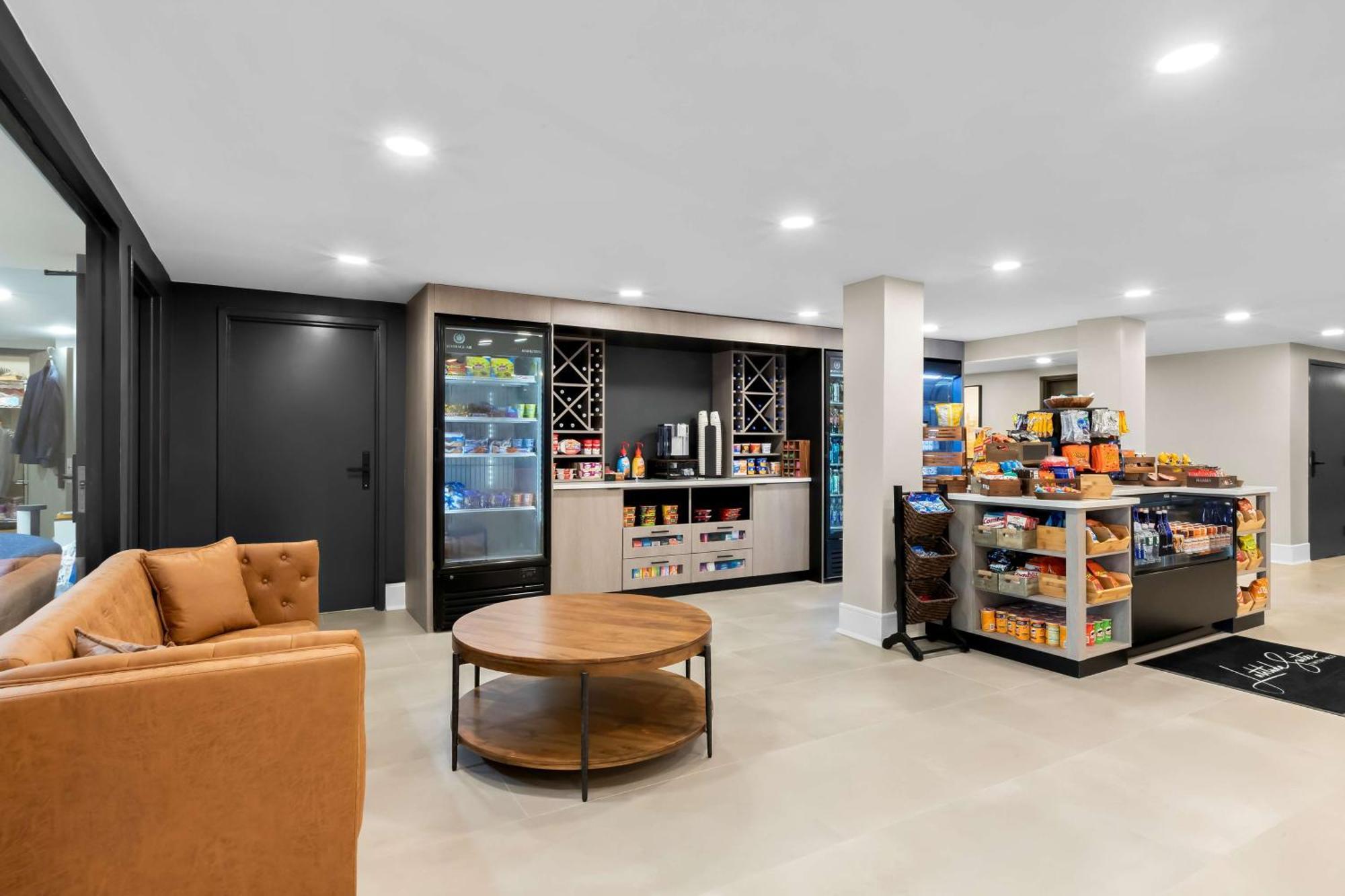Latitude Suites Tinton Falls Eatontown - BW Premier Collection Экстерьер фото